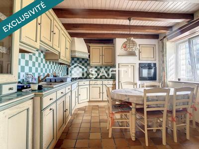 Maison - 150 m² - 4 pièces