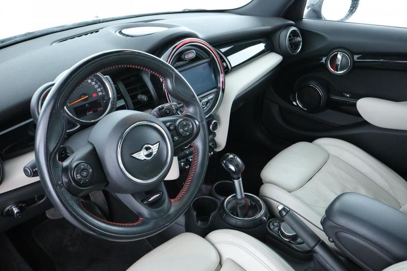 Mini Mini Cooper s Finition Red Hot Chili Bva6 5p 192 ch