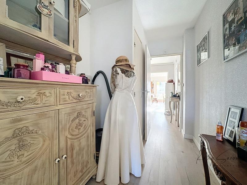 Appartement - 82 m² - 3 pièces