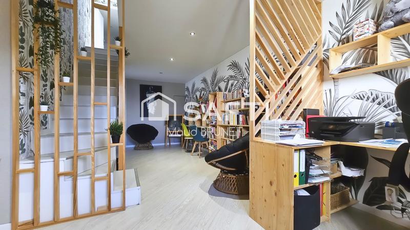 Maison - 265 m² - 8 pièces