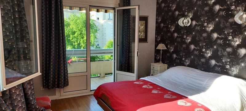 Appartement - 118 m² - 6 pièces