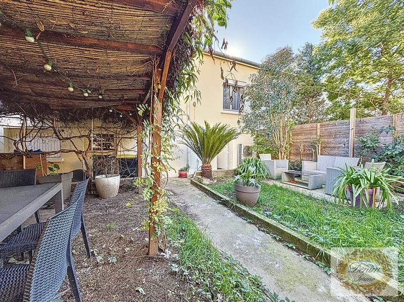 Maison traditionnelle - 101 m² - 4 pièces