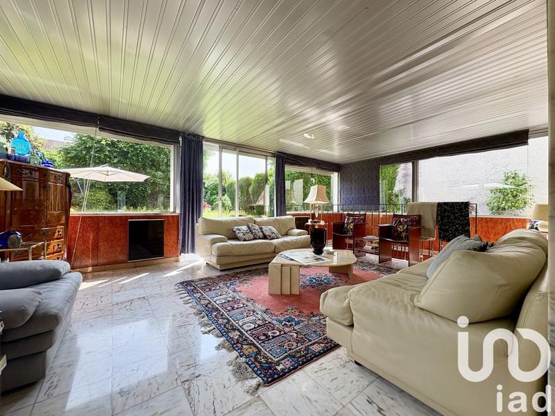 Maison - 135 m² - 8 pièces