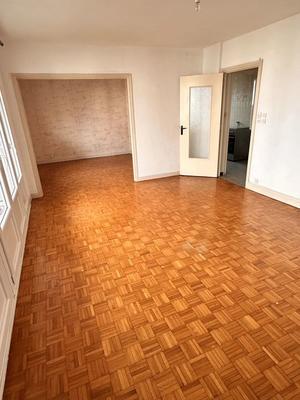 Appartement - 71 m² - 5 pièces