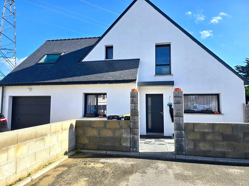 Maison - 122 m² - 6 pièces