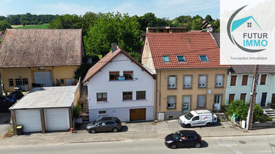 Maison - 95 m² - 5 pièces