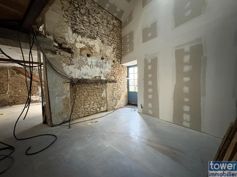 Maison de village - 307 m² - 7 pièces