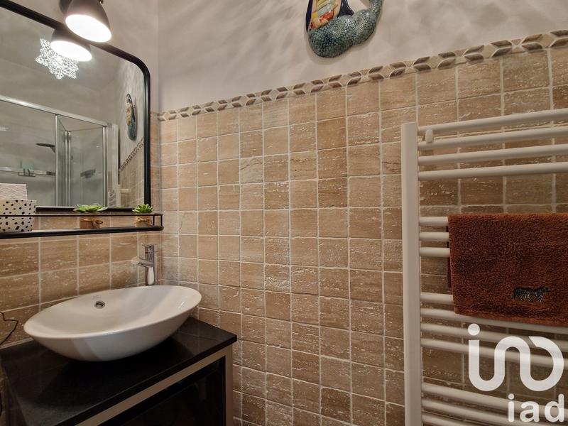 Appartement - 186 m² - 6 pièces