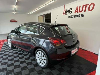 Opel Astra j 1.7 Cdti 16v 110 Cv