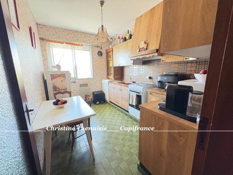 Maison - 168 m² - 8 pièces