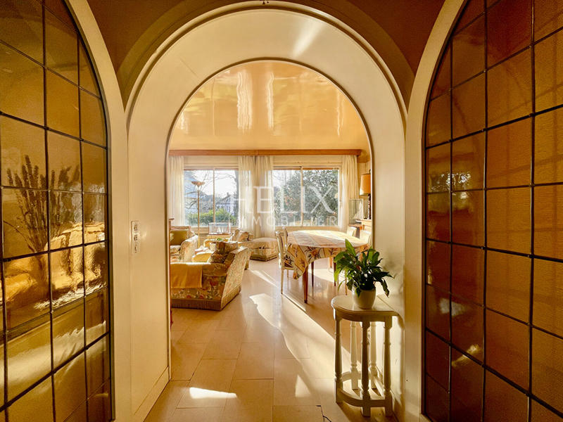 Maison - 200 m² - 7 pièces