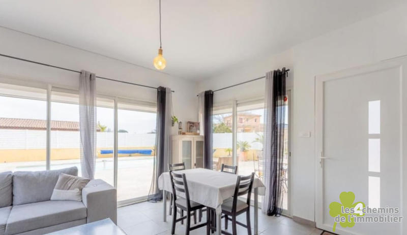 Villa - 180 m² - 6 pièces