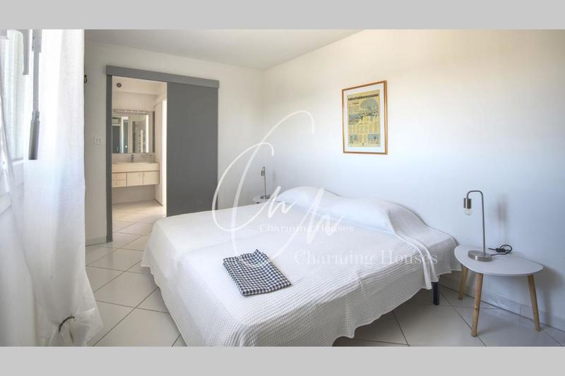 Appartement - 210 m² - 5 pièces