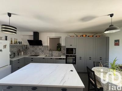 Maison - 185 m² - 7 pièces