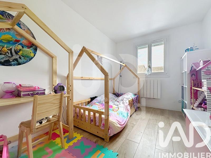 Maison - 90 m² - 5 pièces