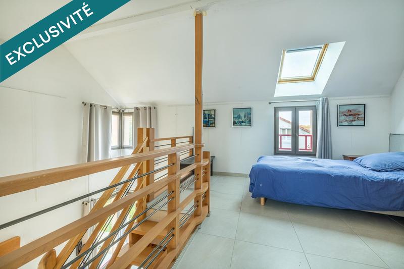 Maison - 181 m² - 6 pièces