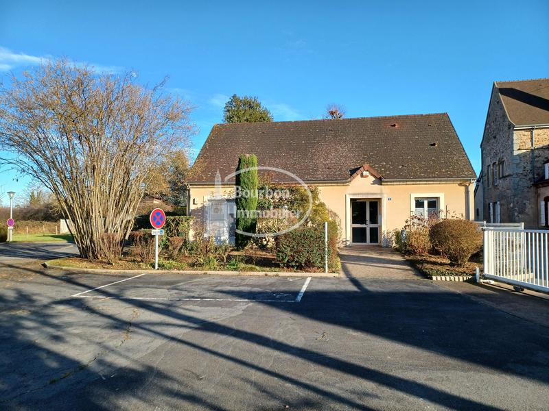 Maison - 223 m² - 11 pièces