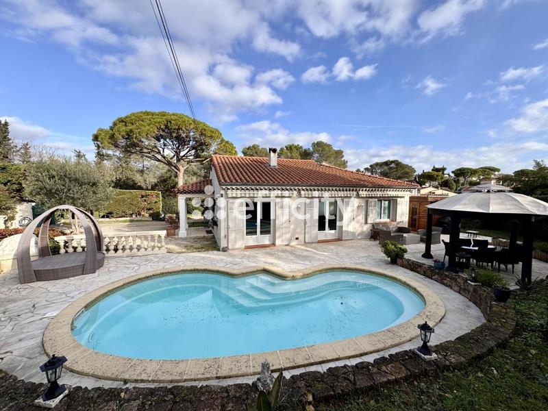 Villa - 130 m² - 5 pièces