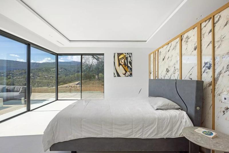 Villa - 440 m² - 8 pièces