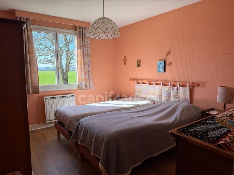 Maison - 141 m² - 7 pièces