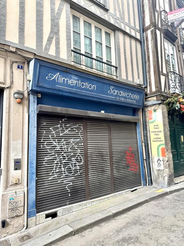 Local commercial - 22 m² - 1 pièce