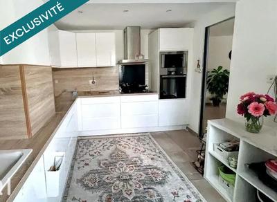 Maison - 81 m² - 3 pièces