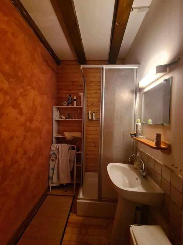 Maison - 203 m² - 9 pièces