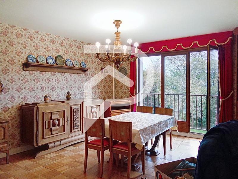 Appartement - 81 m² - 3 pièces