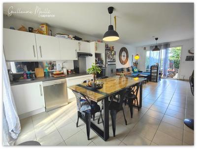 Villa - 82 m² - 4 pièces