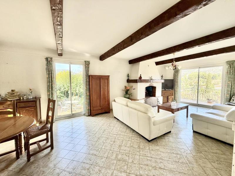 Maison - 170 m² - 7 pièces