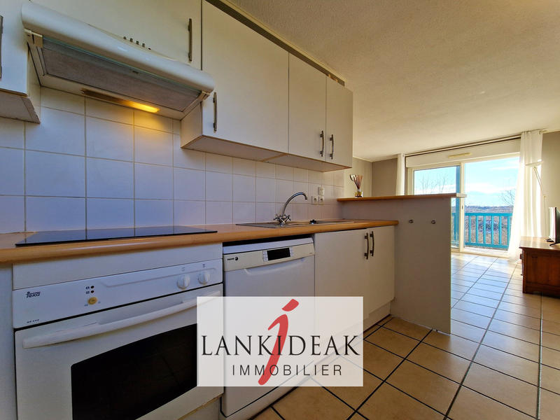 Appartement - 48 m² - 2 pièces