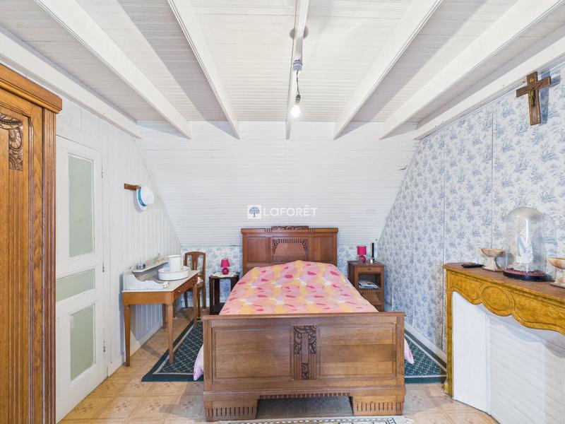 Maison - 88 m² - 9 pièces