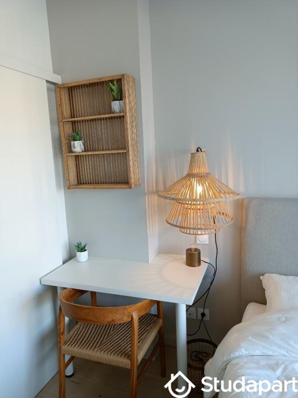 Chambre - 13 m² - 1 pièce