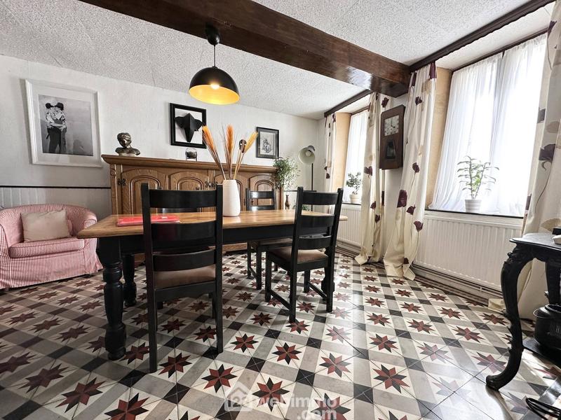 Maison - 138 m² - 6 pièces