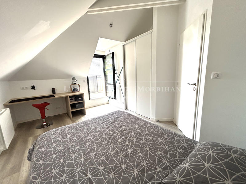 Maison - 205 m² - 8 pièces
