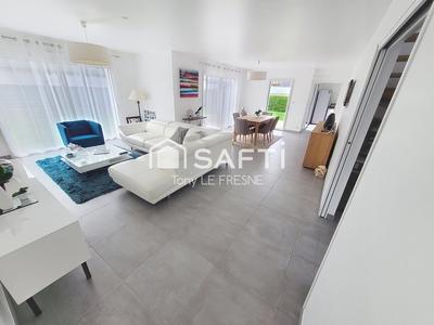 Maison - 146 m² - 6 pièces