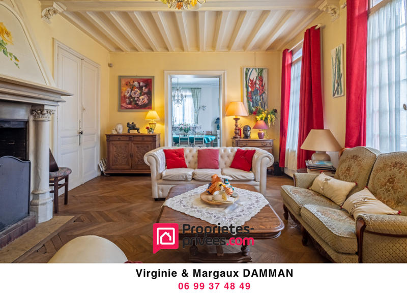 Maison - 326 m² - 15 pièces