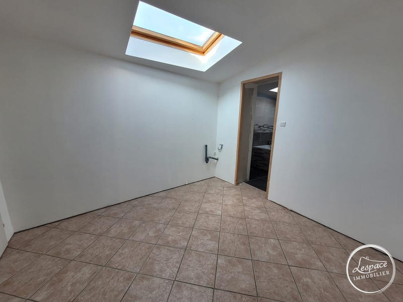 Maison - 105 m² - 3 pièces