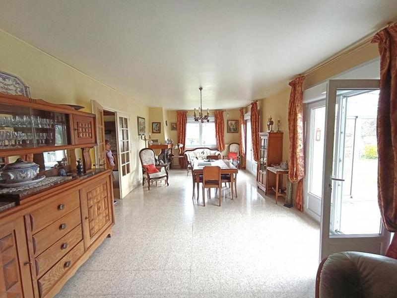 Maison - 130 m² - 7 pièces