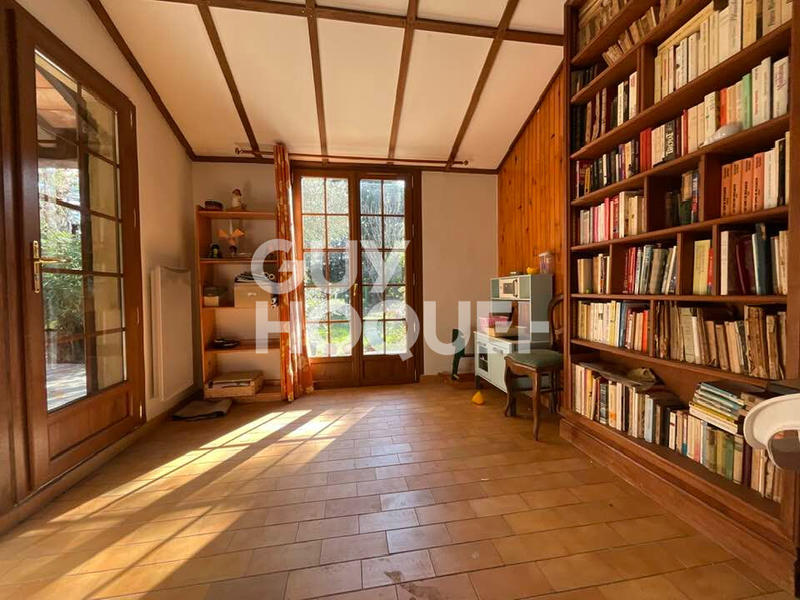 Maison - 140 m² - 6 pièces