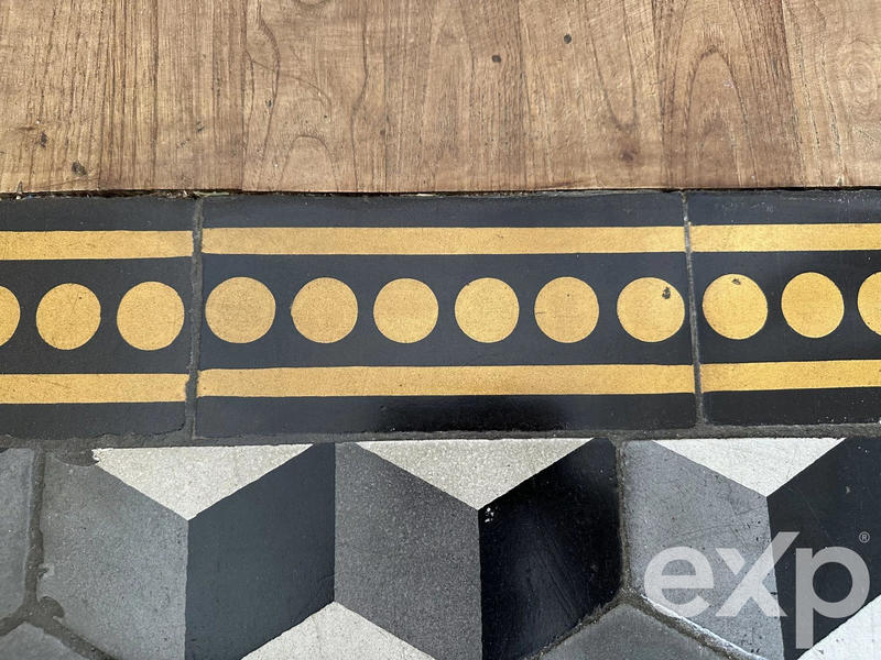 Maison - 190 m² - 7 pièces