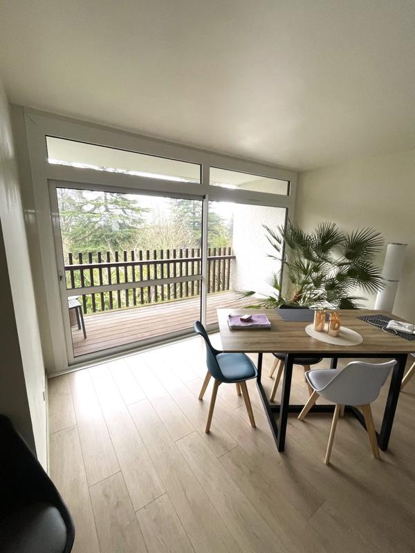 Appartement - 88 m² - 4 pièces