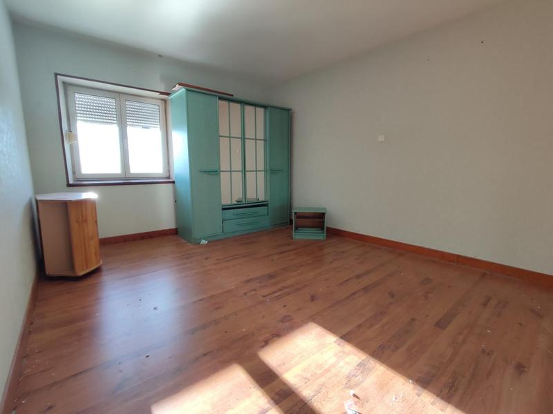 Maison - 198 m² - 7 pièces