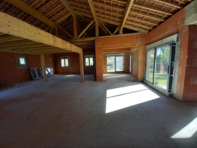 Maison - 150 m² - 5 pièces