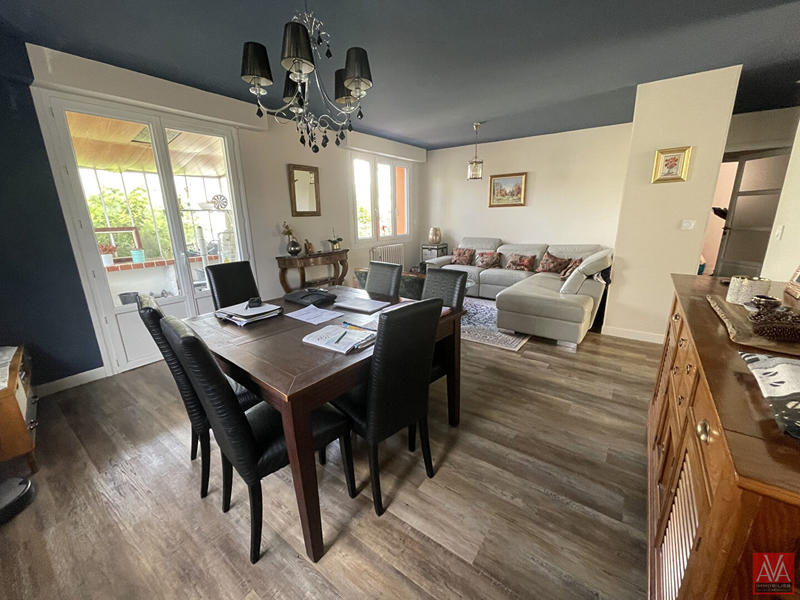 Maison - 95 m² - 4 pièces