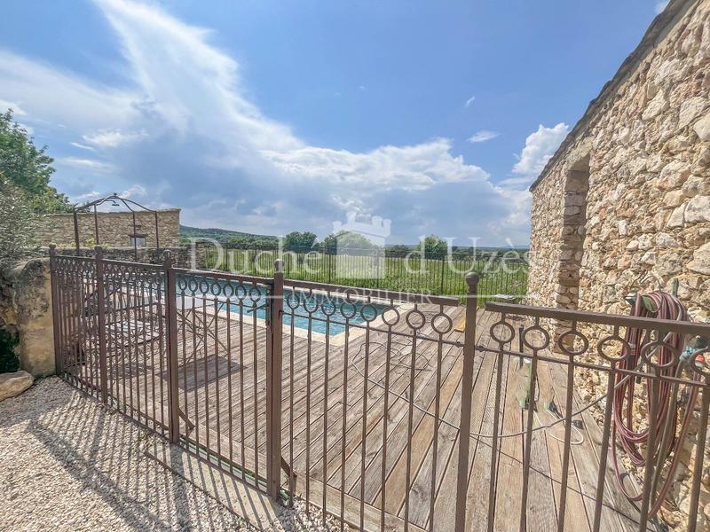 Maison - 275 m² - 7 pièces