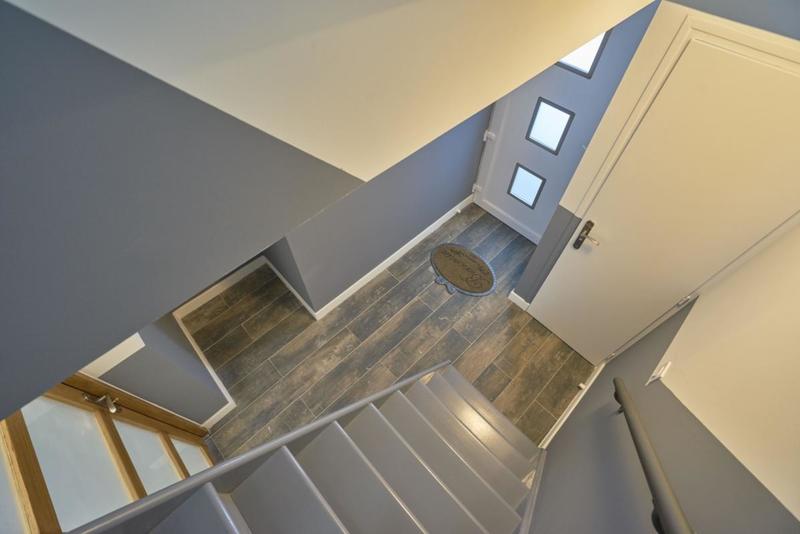 Appartement - 100 m² - 6 pièces