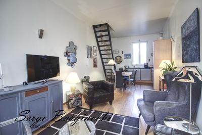 Maison de ville - 80 m² - 4 pièces
