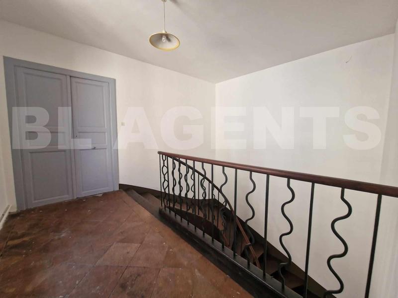 Maison - 190 m² - 5 pièces