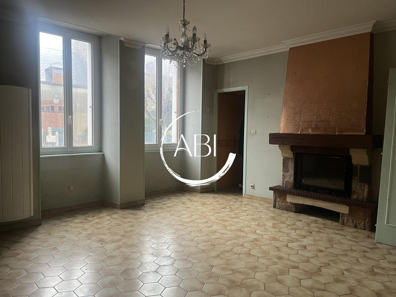 Maison - 105 m² - 4 pièces